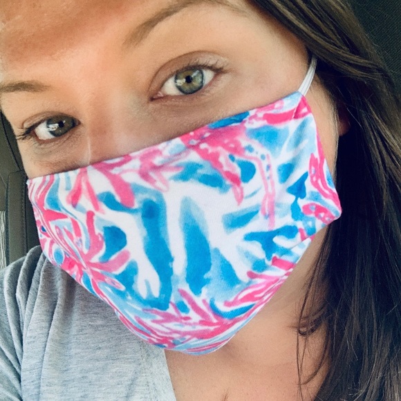 Lilly Pulitzer Inspired Face Mask - Picture 7 of 8